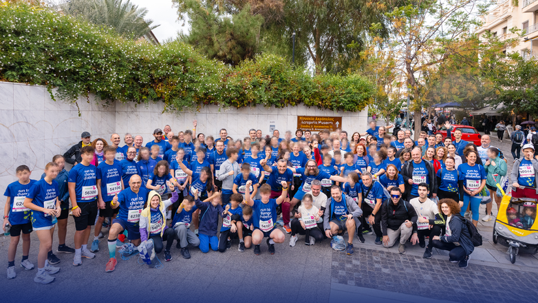 Περισσότεροι από 1000 δρομείς της Novo Nordisk έτρεξαν στον 42ο Μαραθώνιο Αθήνας για να «Αλλάξουν τον Σακχαρώδη Διαβήτη»