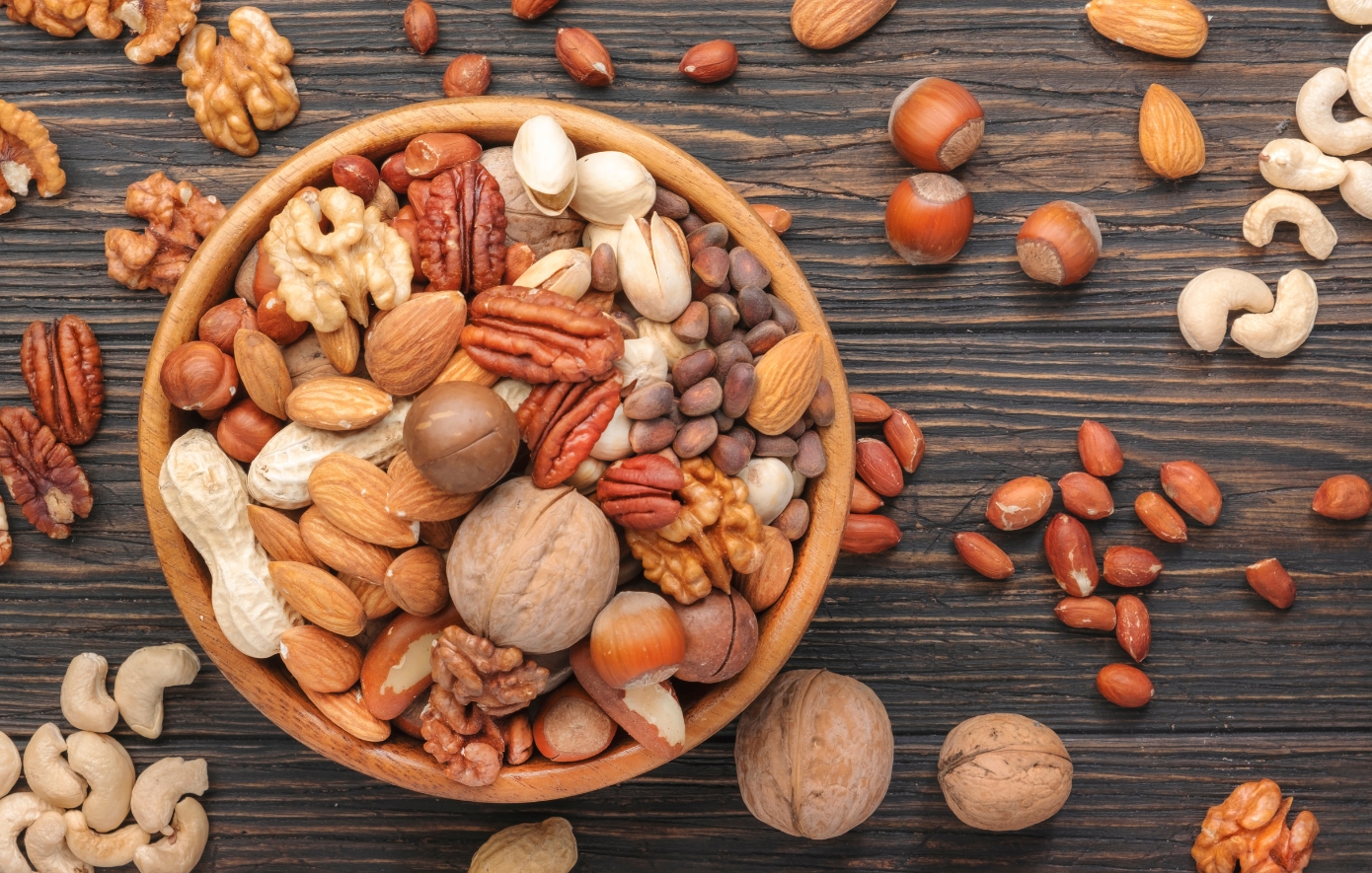 Ωμοί ή ψημένοι ξηροί καρποί: Ποιοι έχουν τα περισσότερα θρεπτικά συστατικά;