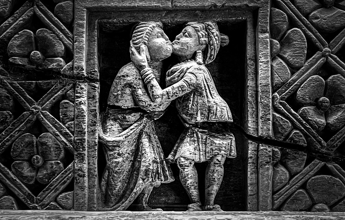 Πότε συνέβη το πρώτο ανθρώπινο φιλί – Οι εκτιμήσεις των αρχαιολόγων και οι ασθένειες