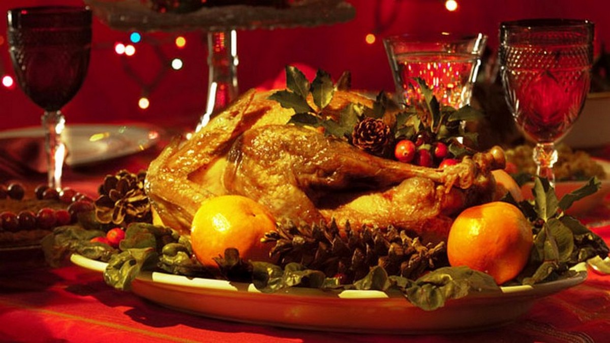 Πως να απολαύσετε το χριστουγεννιάτικο τραπέζι χωρίς υπερβολές και ενοχές