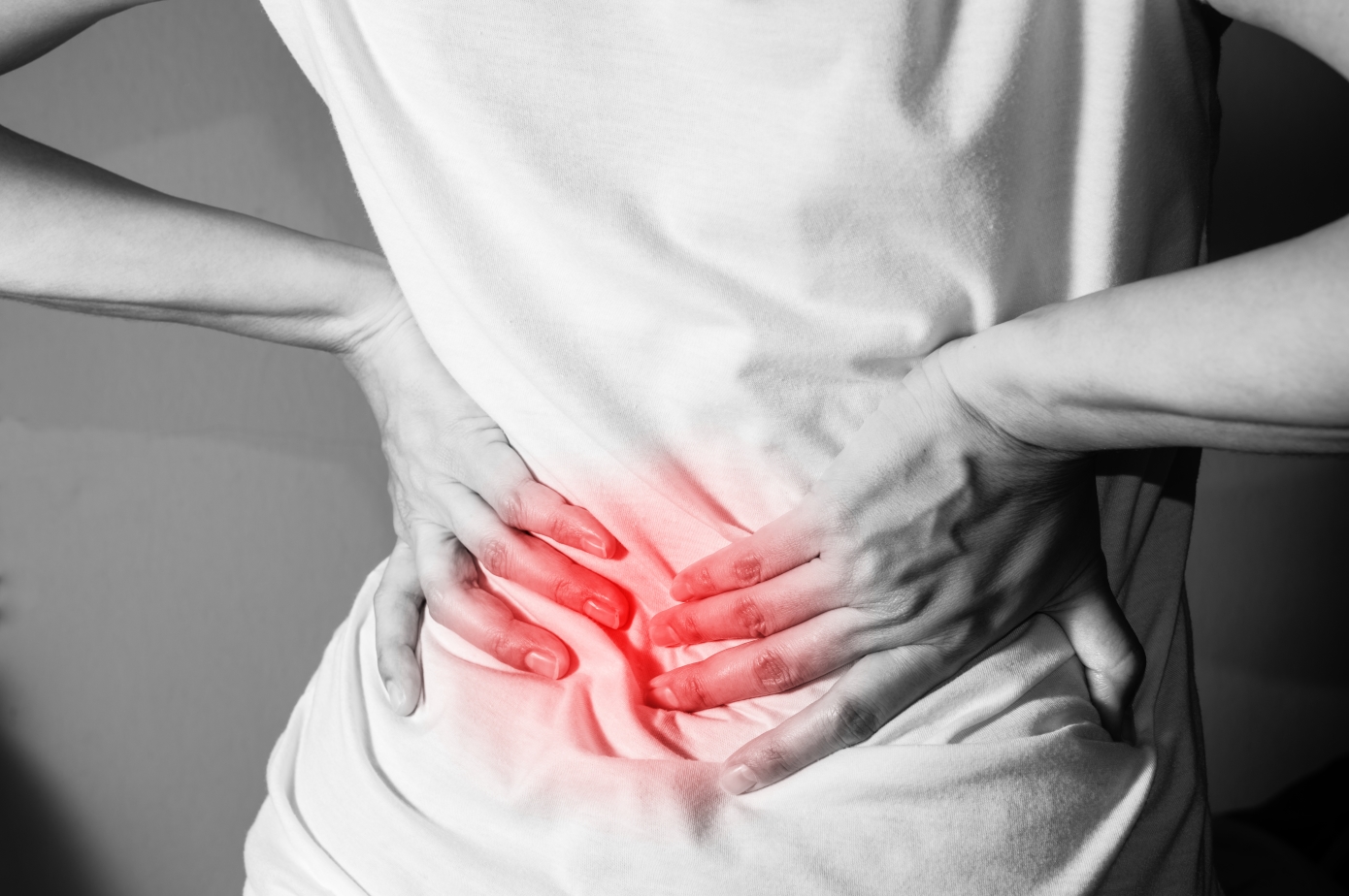 Αυτός είναι ο λόγος που πονάει τόσο πολύ η μέση σας – Πώς να το σταματήσετε